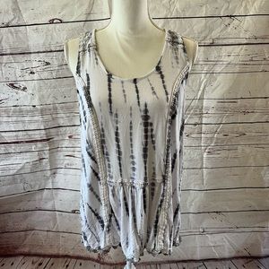 Knox Rose Tie Dye Tank Top Flowy Stretchy Eyelit Crocheted accents M Medium